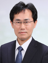 President Takashi Ohashi