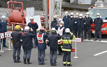 Comprehensive disaster drill (Iwaki Factory)